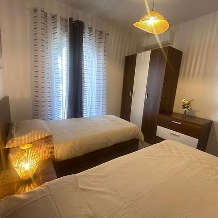 Brand New 2 Bedroom Apartment Pieta Luaran gambar