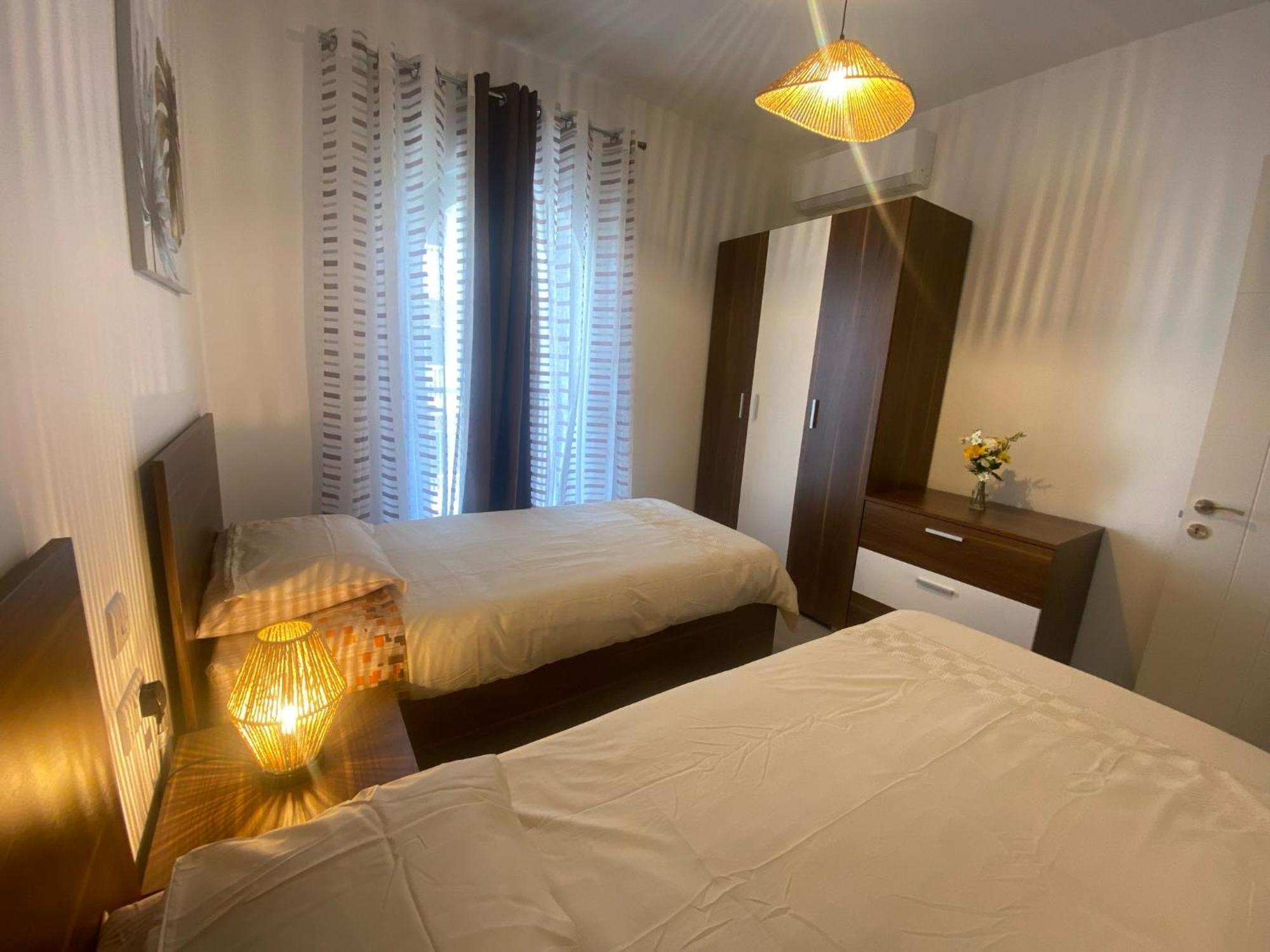 Brand New 2 Bedroom Apartment Pieta Luaran gambar
